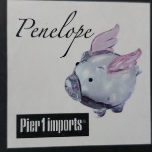 Penelope Glass Pig
